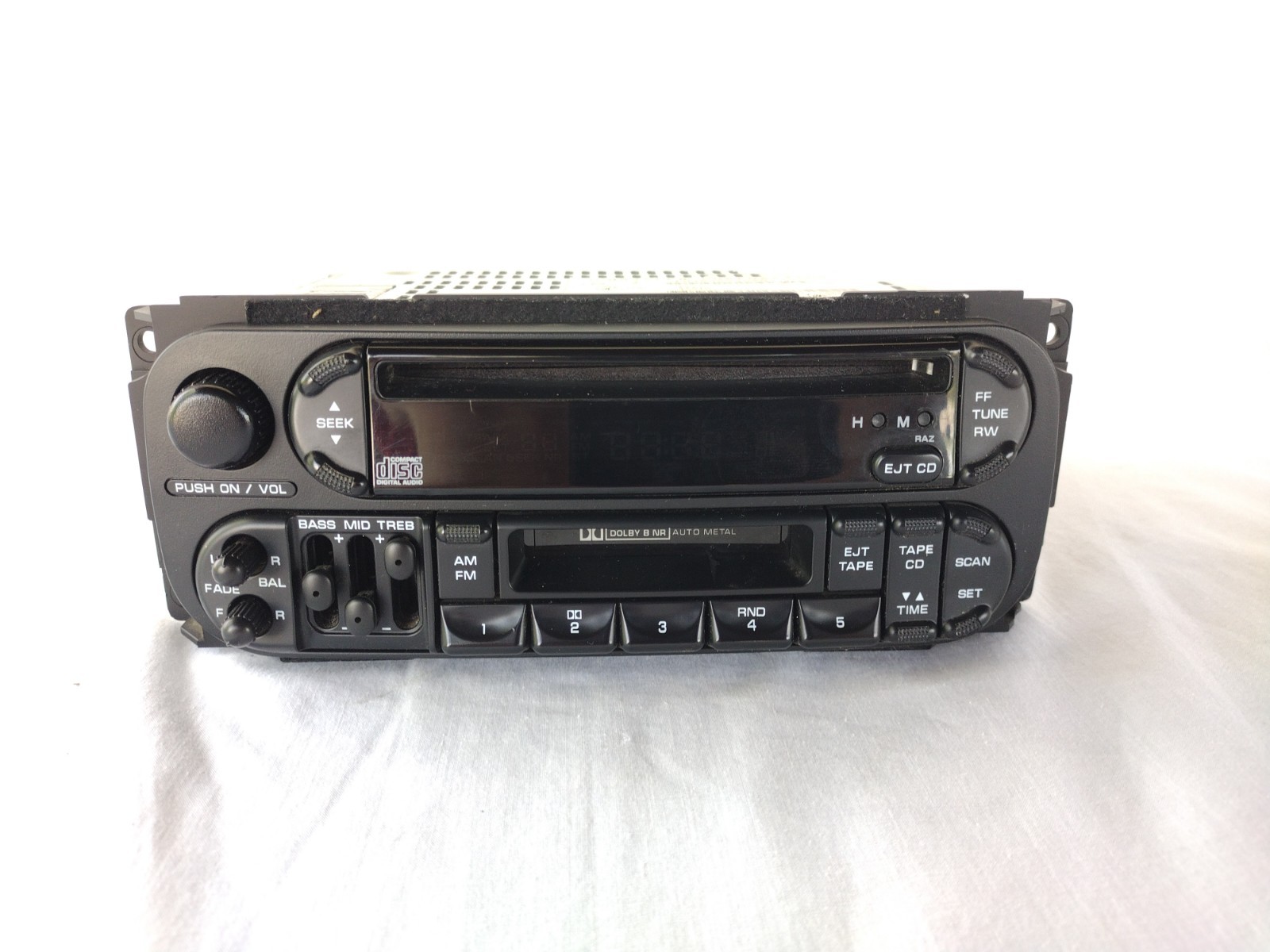 OEM Chrysler Dodge Jeep Radio Cassette CD Player P04858540AH Tested