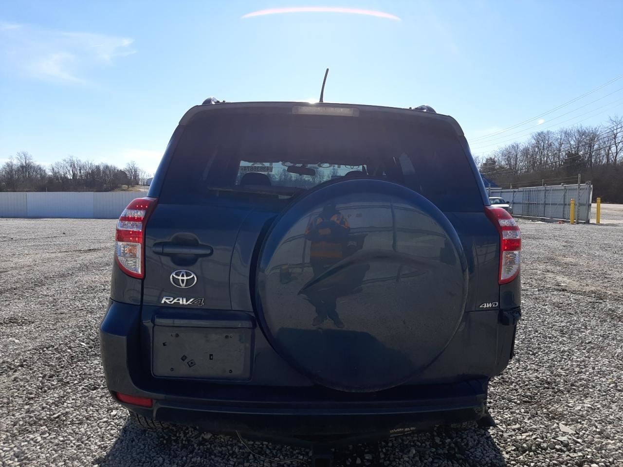 Audio Equipment Radio Receiver With CD Fits 10-11 RAV4 3476849