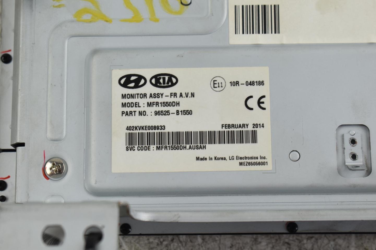 Info-GPS-TV Screen Display Screen US Market ID 96525B1550 Fits 17-20 G80 3861041