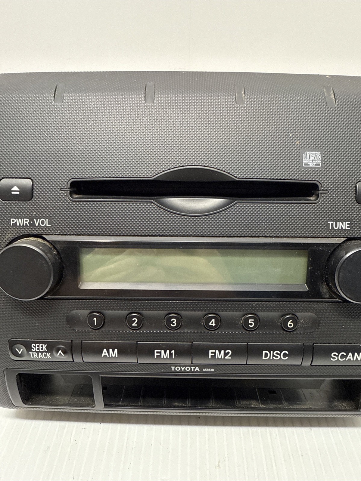 05 06 07 08 09 10 11 Toyota Tacoma Factory OEM Radio 86120-04111 Pre Owned