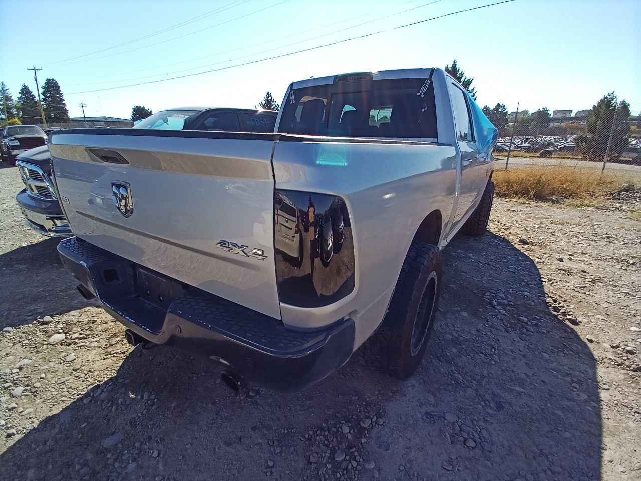 68270663AF AM FM NAV Radio Display And Receiver from 2017 RAM 1500 12410717