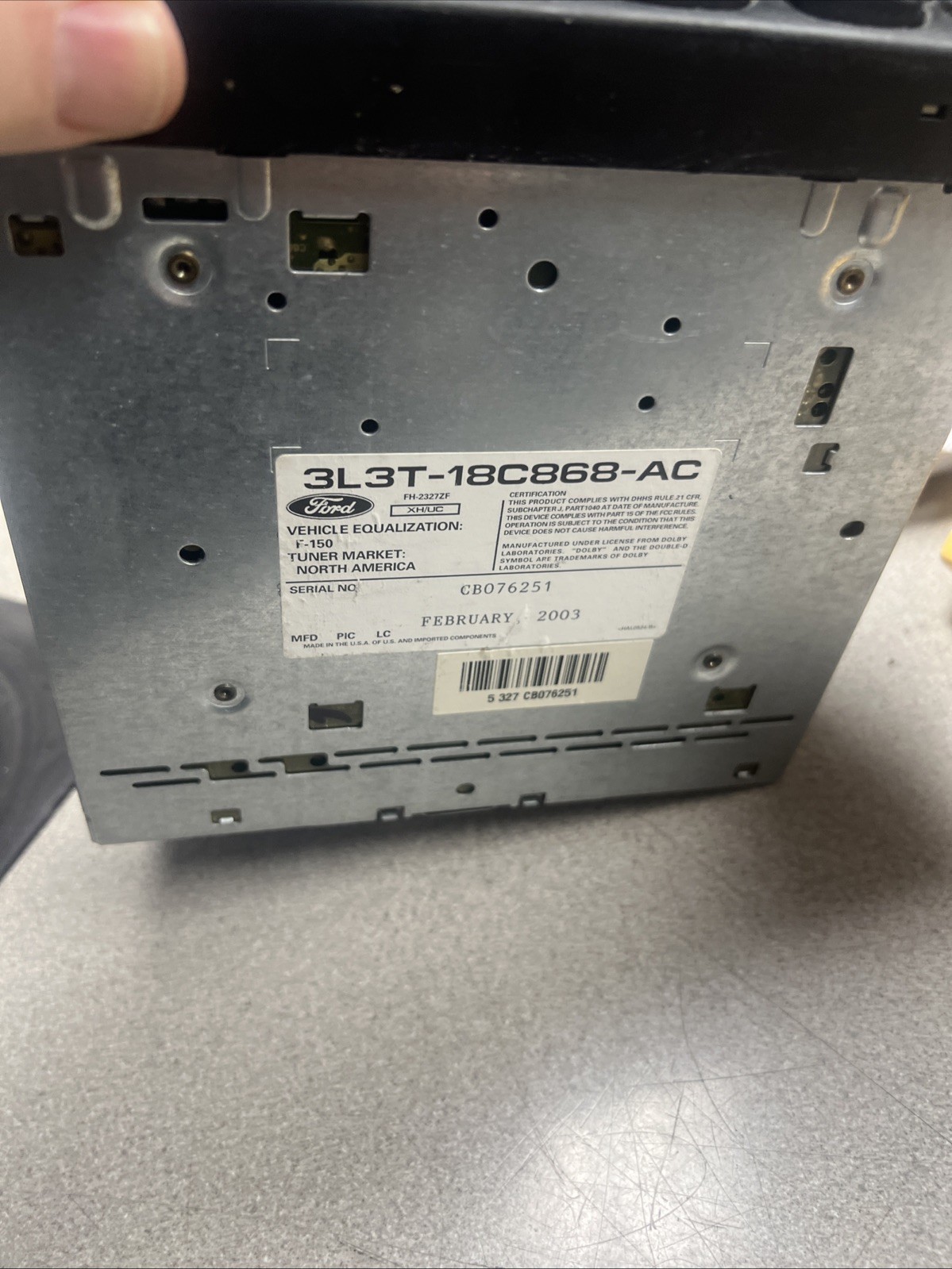 3L3T – 18C868 – AC Ford Radio Am Fm Works Great No Display Unknown On Cd&cassete