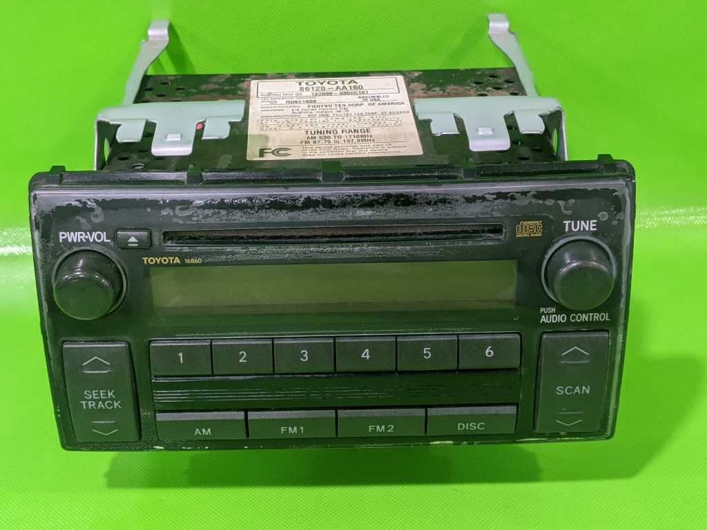 05 06 CAMRY FUJITSU FACTORY RADIO 16860 ON FACEPLATE OEM 4055-2