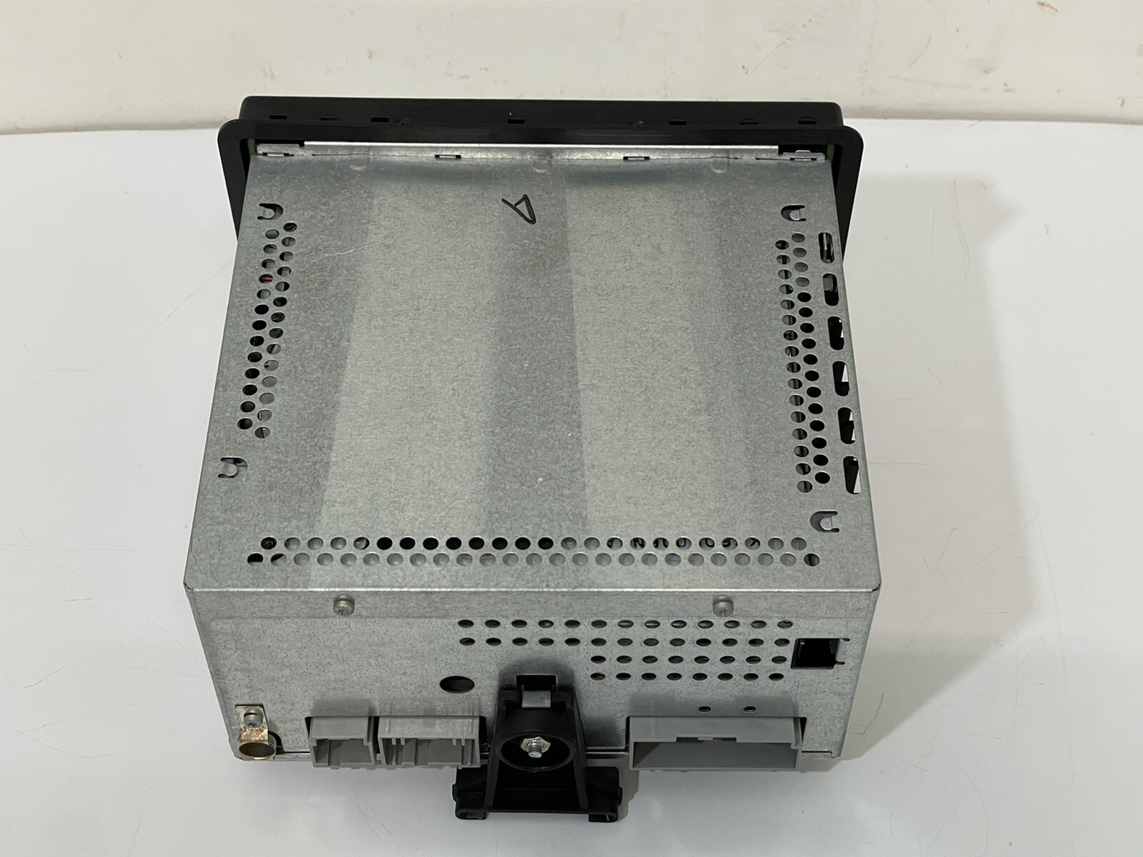 OEM Ford 5C5T-18C815-AC ~ Radio AM FM 6 CD Changer w/ Bluetooth for Ford Lincoln