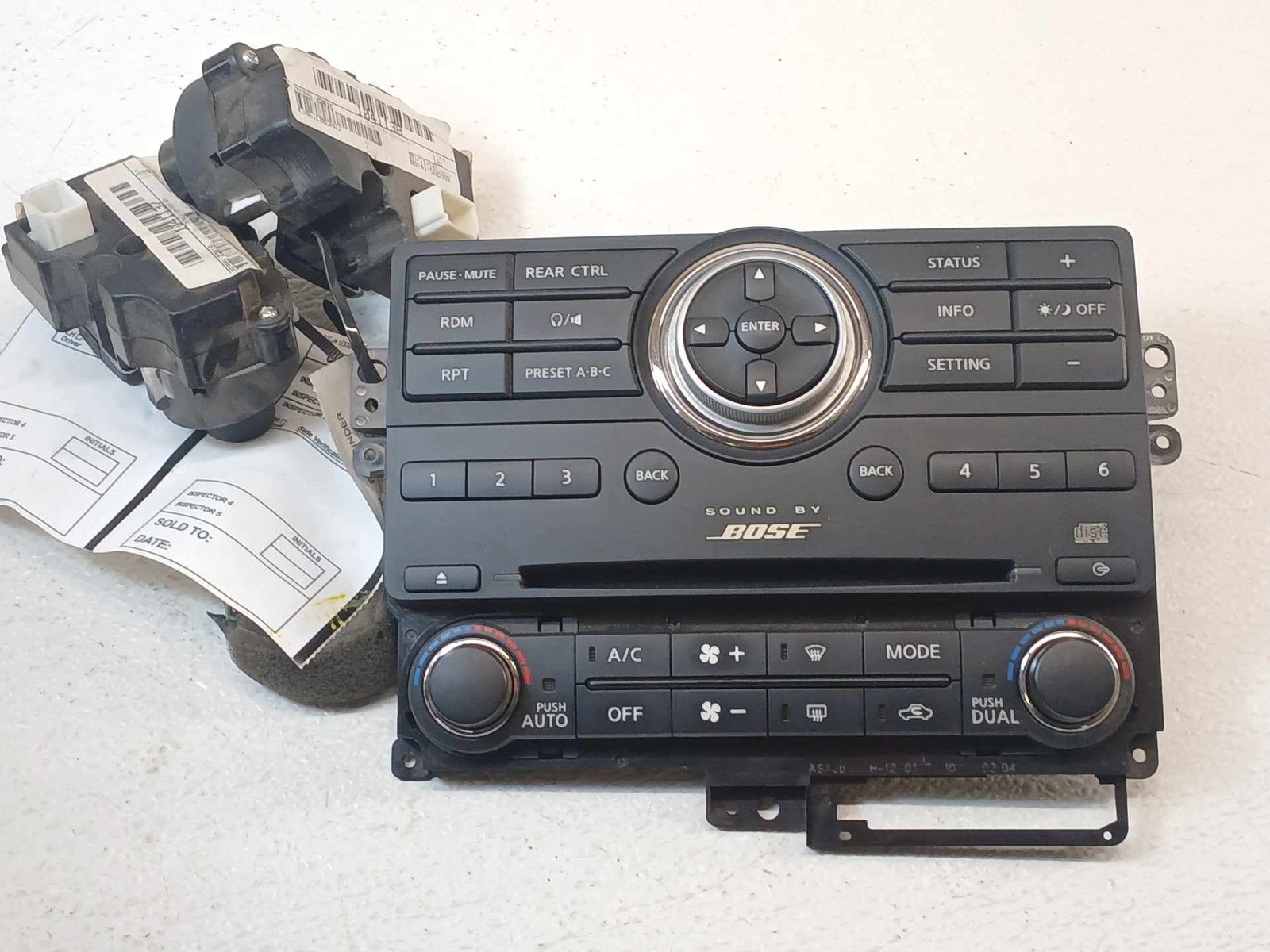 06-12 Nissan Pathfinder Audio & Control Display Screen *May Need Programming*