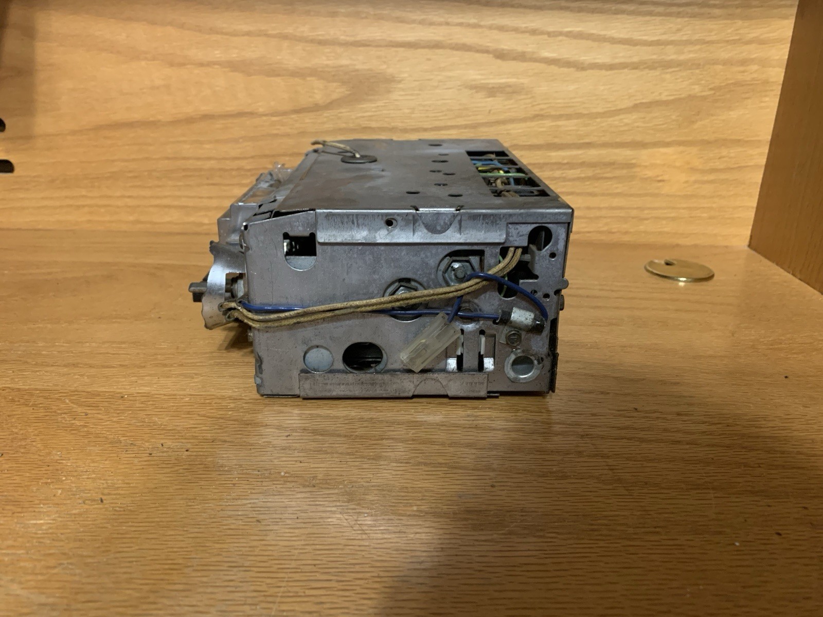 1970 Buick Lesabre Radio For Parts Or Repair Not Working