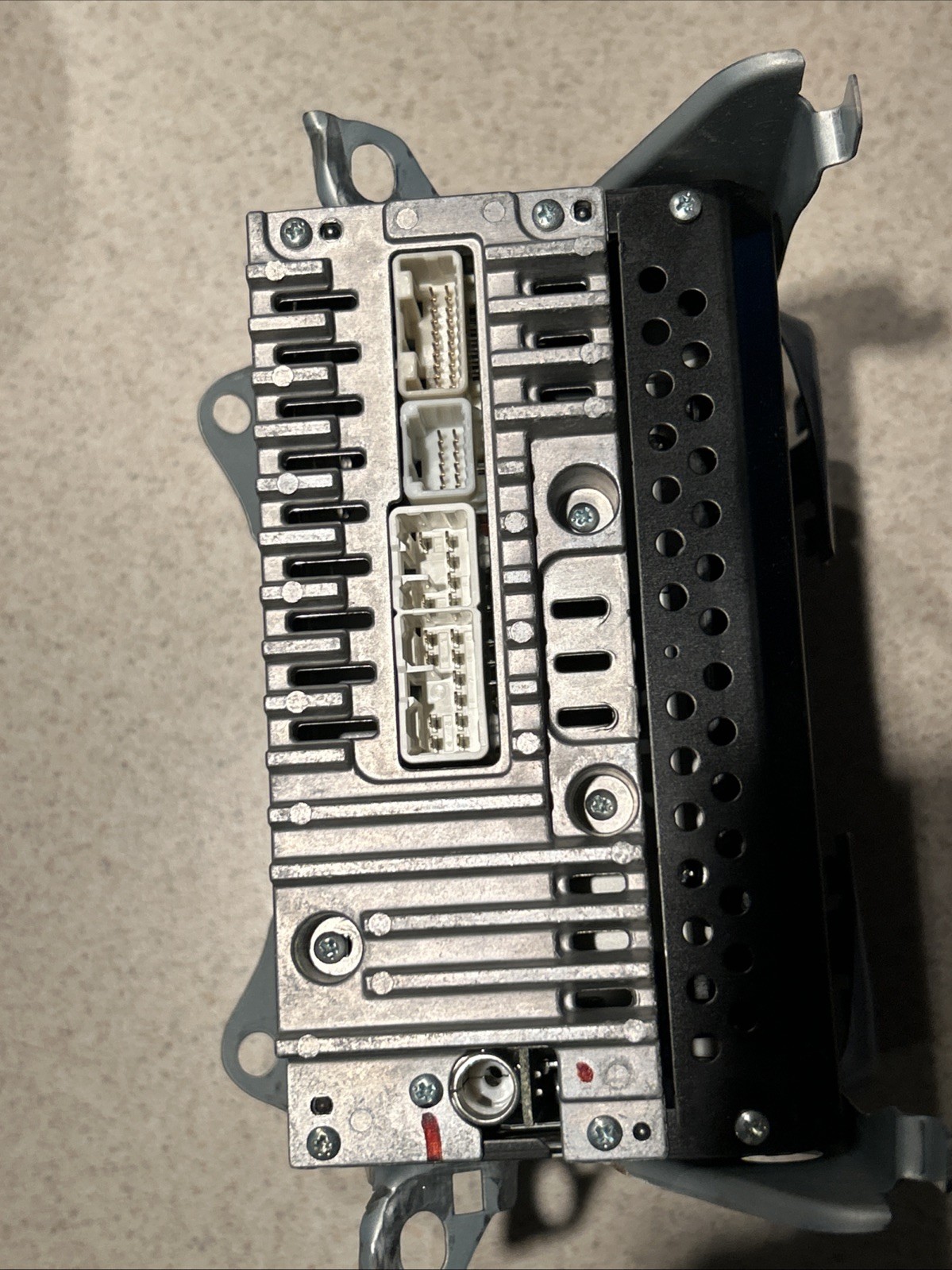 Toyota Camry 05 06 Factory Stereo CD Player Radio 86120-AA160 Face Plate 16860