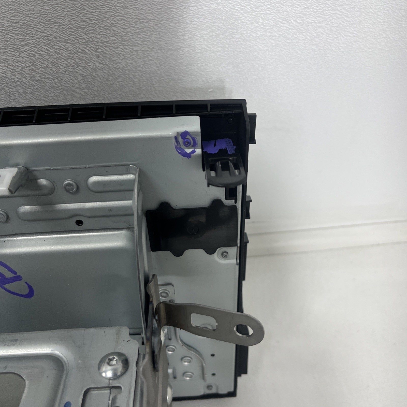 2022 – 2024 NISSAN TITAN RADIO RECEIVER SCREEN HEAD UNIT W/NAVIGATION 259159GK1A