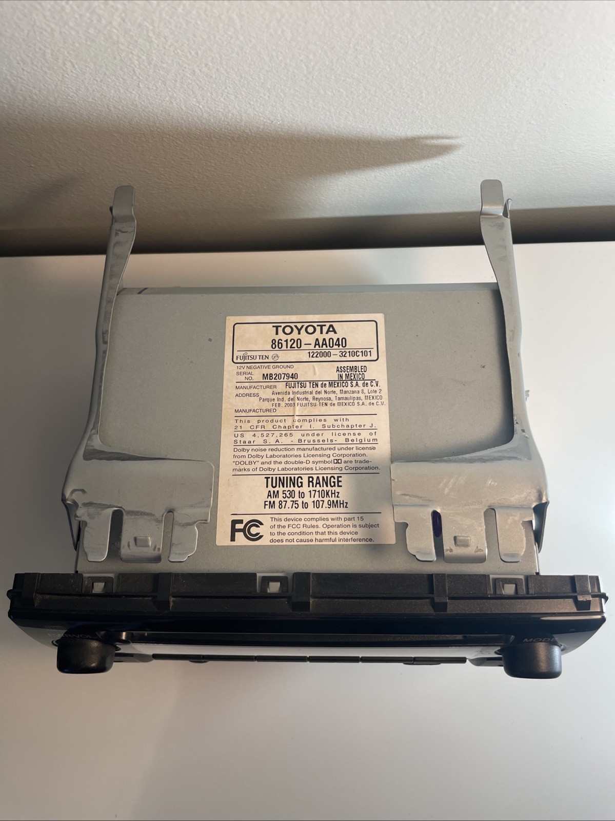 2002-04 Toyota 86120-AA040 Fujitsu Ten Radio Am/fm, Cd and Cassette Works Great!