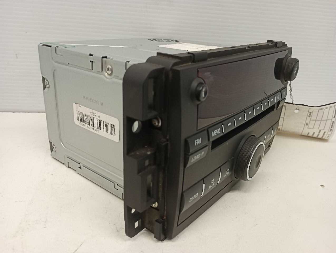 GM 25827118 AM FM Radio CD MP3 Player from 2008 GMC Acadia 10289856