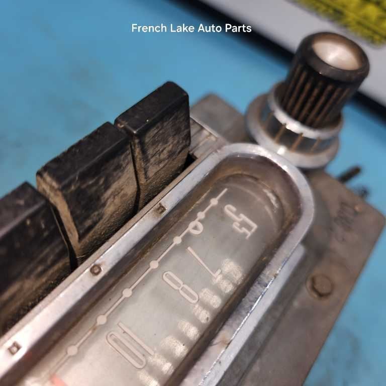 UNTESTED AM Radio “PB 14MF” Fits 1961 FORD GALAXIE 1239285