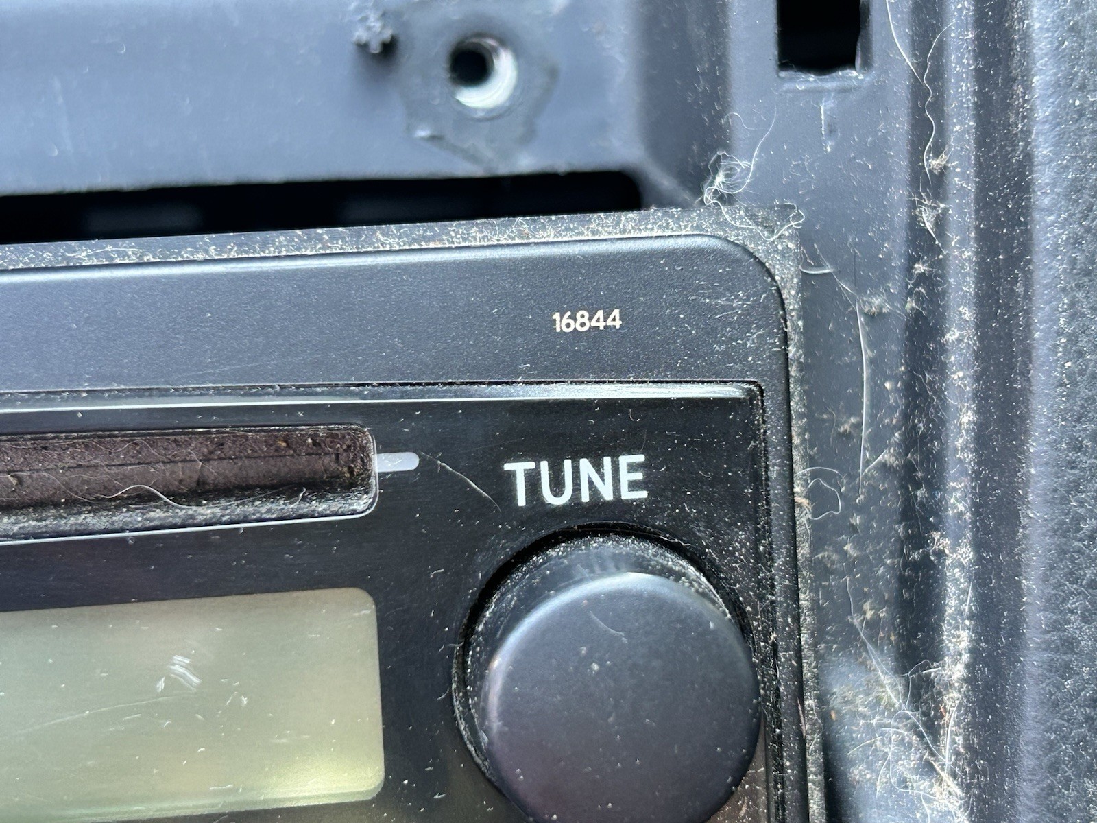 2003 2004 2005 Toyota Celica Rav 4 Matrix 4Runner Radio CD Cassette OEM 16844