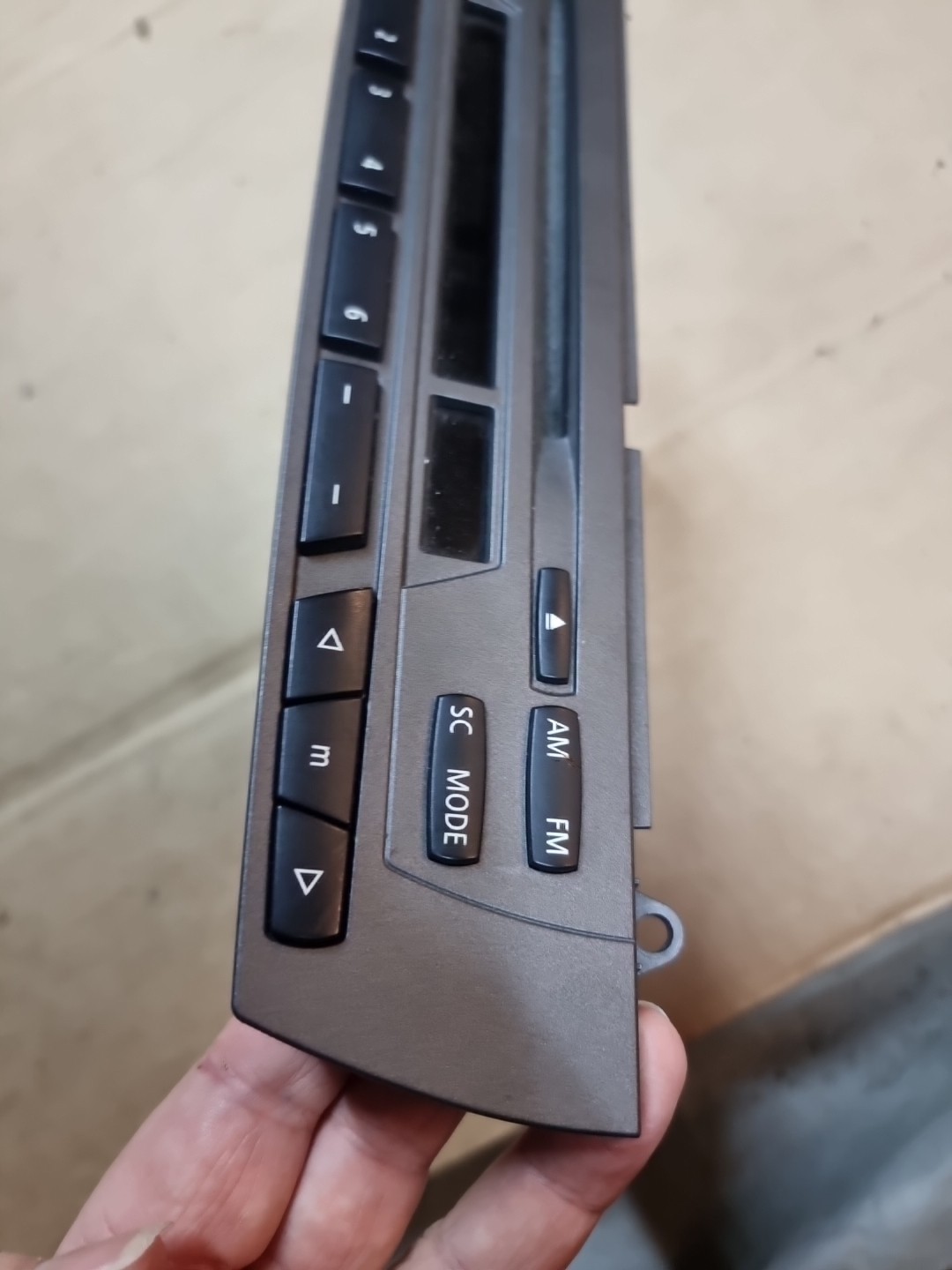 BMW Z4 E85 E86 Radio CD Player Silver Grey Facia BMWRCD 105-02