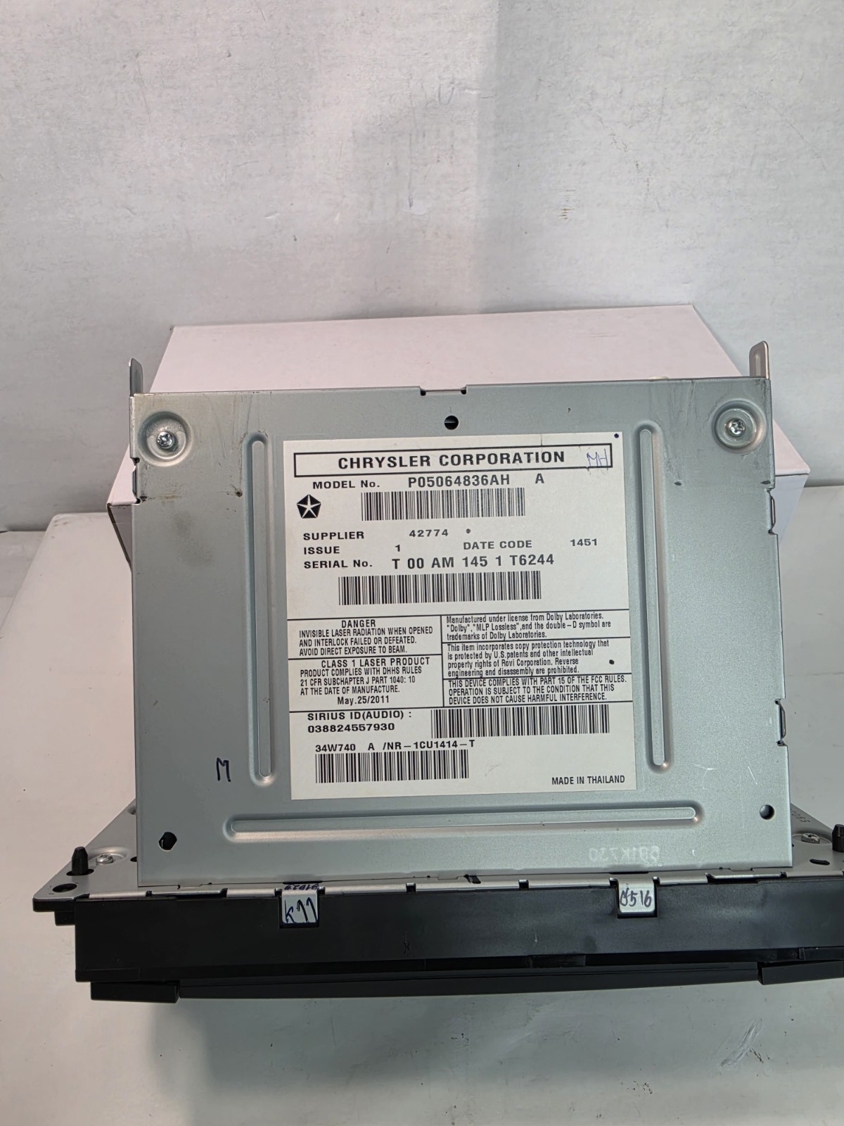 Dodge, Jeep, Chrysler TS Satellite Radio MyGIG 430N RHB OEM Mod: P05064836AH.