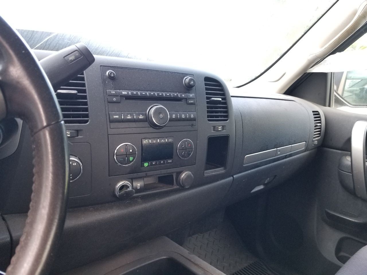 Audio Equipment Radio AM-FM-CD-MP3-USB Fits 11-21 EXPRESS 2500 VAN 4962868