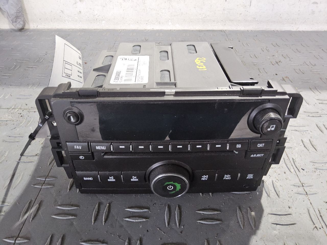 2010-2013 Chevy Silverado Radio AM FM Stereo CD MP3 USB opt UUI