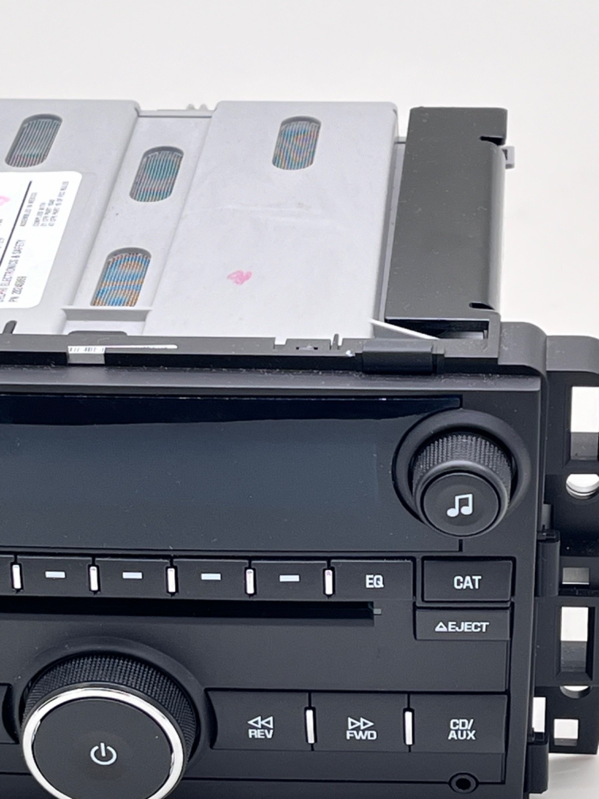 OEM 10-13 Chevrolet Chevy Silverado 20918430 28246869 Radio CD AUX Player