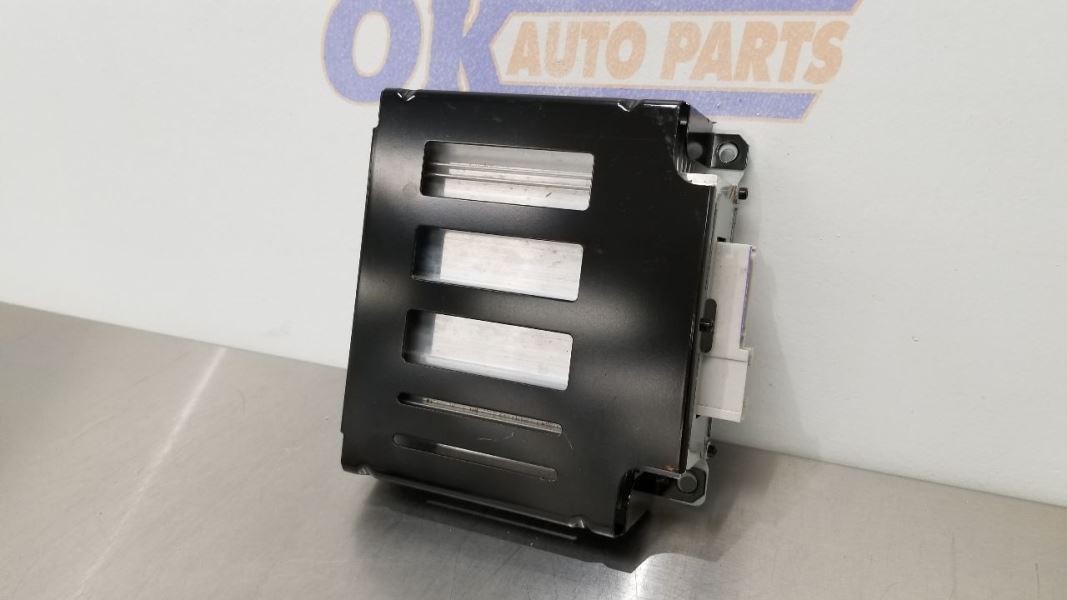 18 NISSAN TITAN RADIO AUDIO AMPLIFIER CREW CAB 28060EZ00A