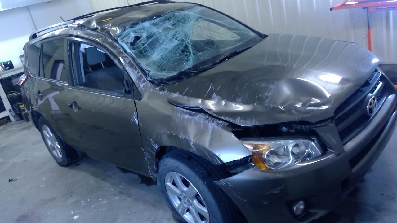 Audio Equipment Radio Receiver With CD Fits 10-12 RAV4 1872460
