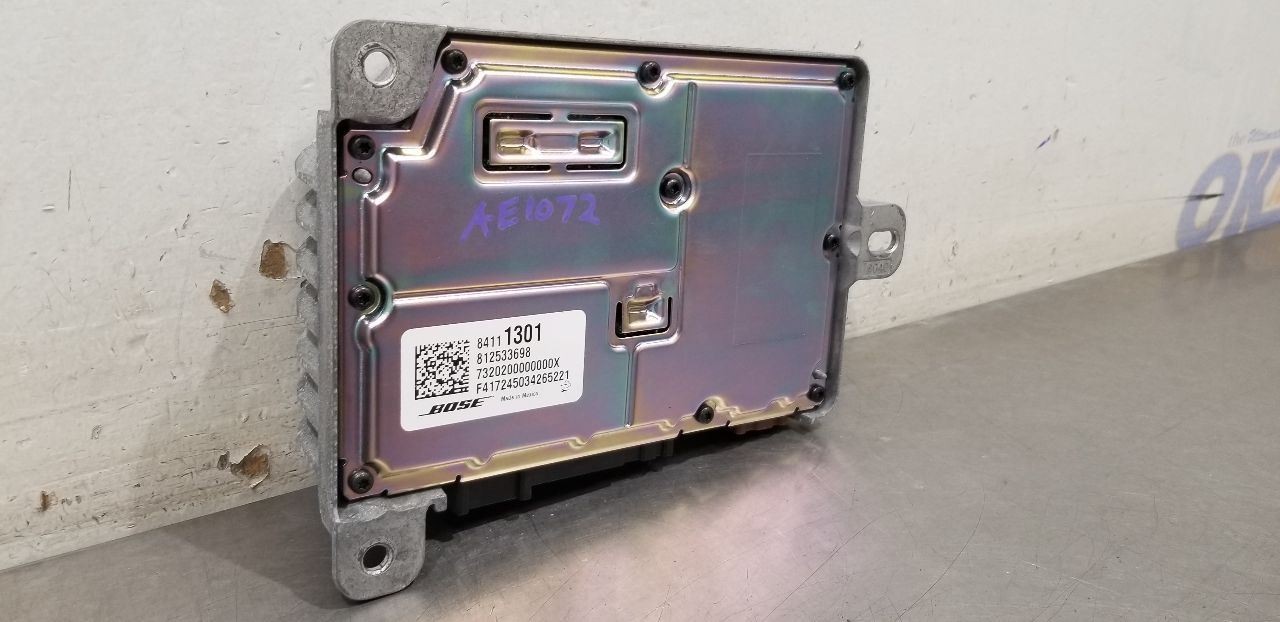 18 CADILLAC ESCALADE RADIO AUDIO AMPLIFIER 84111301
