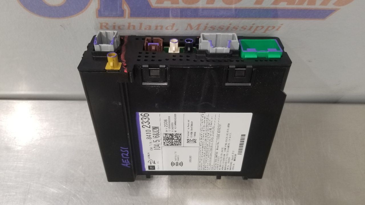17 GMC SIERRA DENALI 1500 RADIO AUDIO RECEIVER 84102336