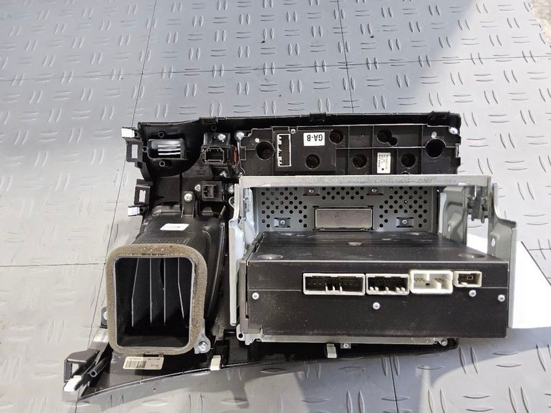 2006-2011 Honda Civic AM FM CD MP3 Radio Receiver Assembly OEM