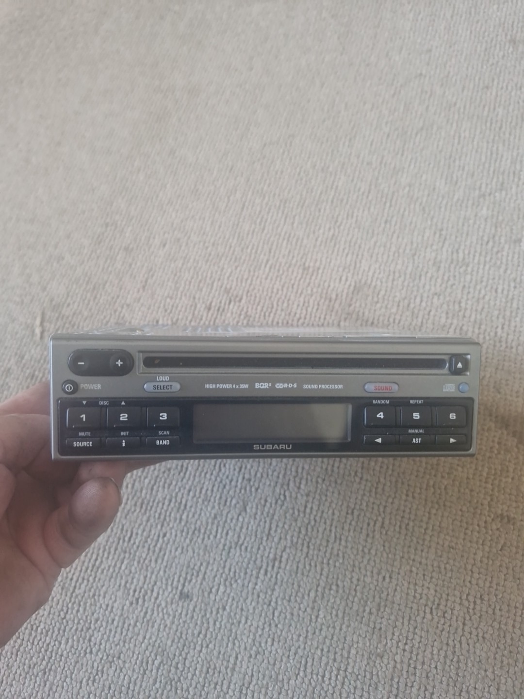 FOR SUBARU FORESTER IMPREZA RADIO CD PLAYER VDO DC643/92F OEM