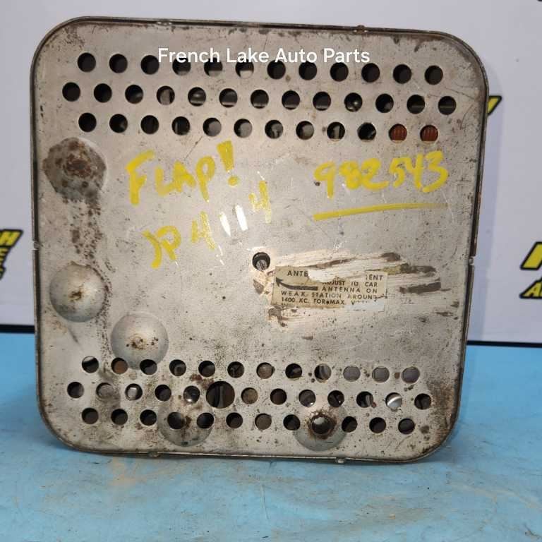 PARTS Radio 982543 Fits 1950 OLDSMOBILE Series 76 or 88 1245903