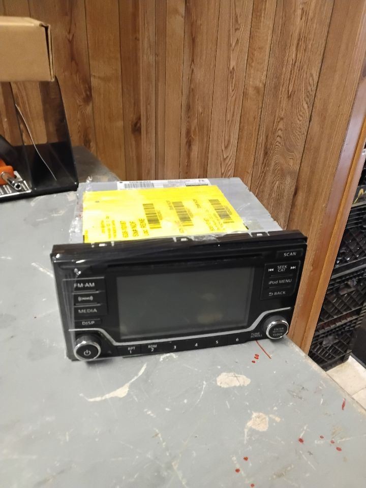 Audio Equipment Radio Receiver Am-fm-stereo Fits 2017-2019 NISSAN SENTRA