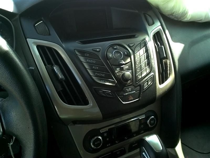 Info-GPS-TV Screen Front Display 4.2″ Screen With Sync Fits 12 FOCUS 301315