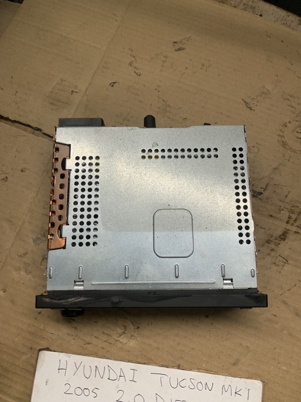 Hyundai Tucson Mk1 2005 2.0 Diesel D4EA Radio Stereo CD Player VDO