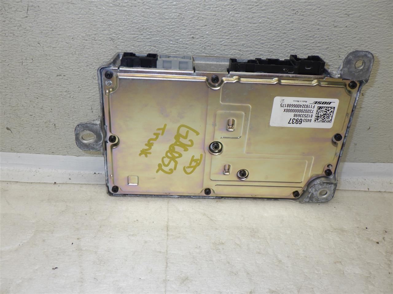 2020 CT6 V-Series Radio Amplifier 84536937