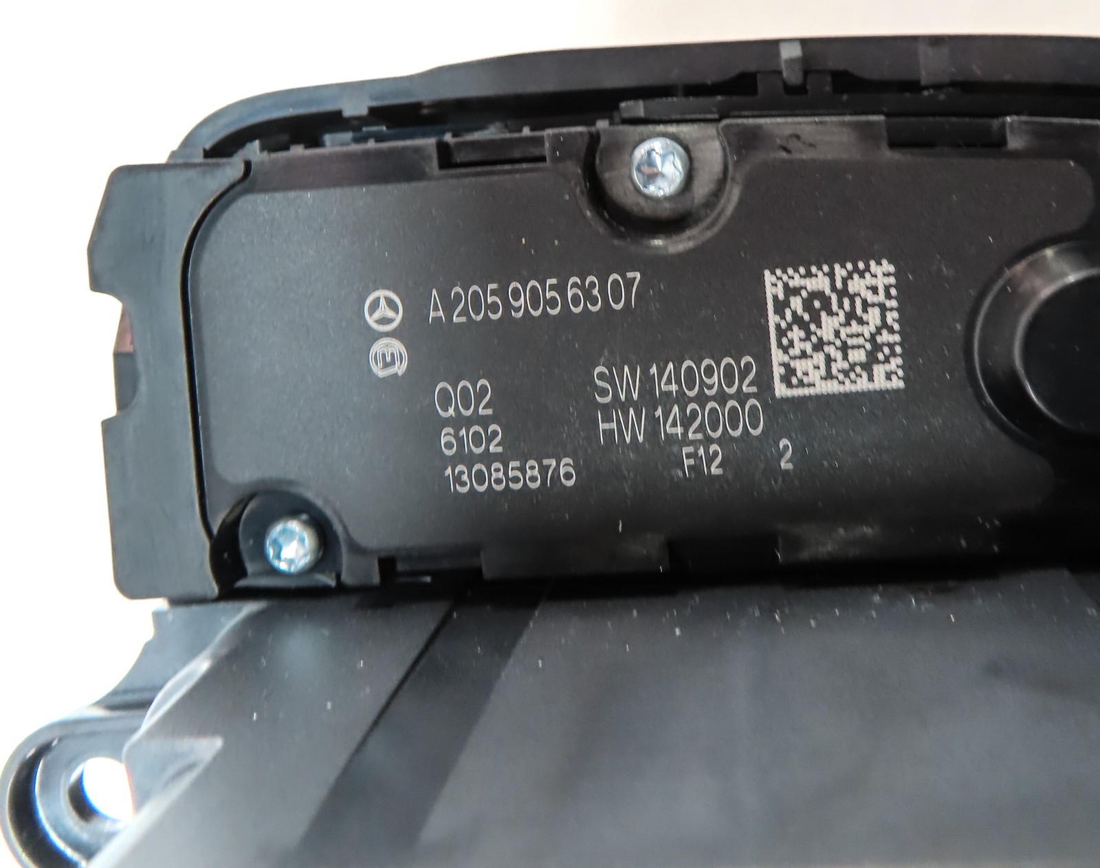 16-19 MERCEDES C300 C350 C450 GLC300 (W205 X253) GPS MULTIMEDIA TOUCHPAD CONTROL