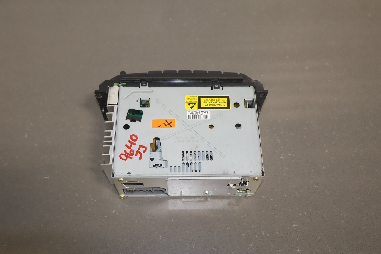 2004 Dodge Dakota Radio OEM