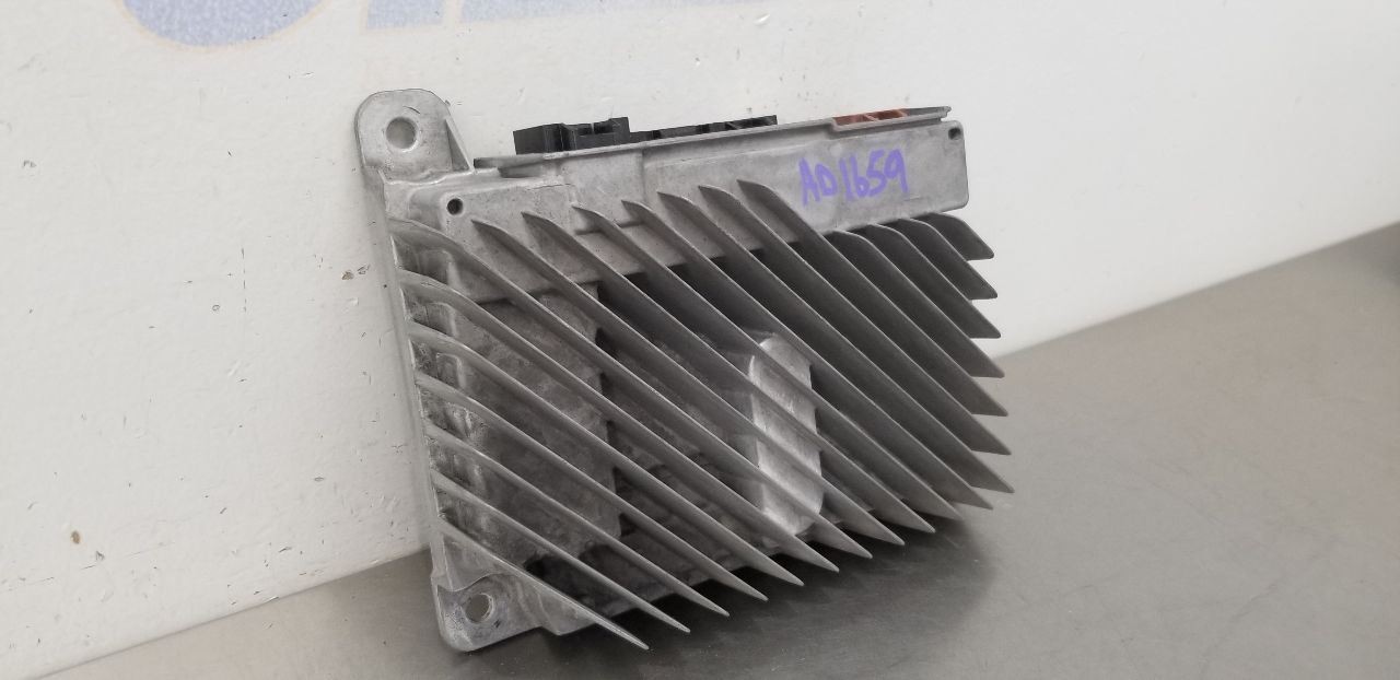 18 GMC SIERRA SLT 2500 RADIO AUDIO AMPLIFIER 84111298