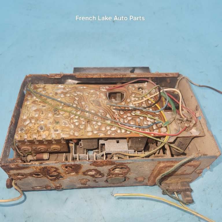 UNTESTED A/M Radio Model 982252 Fits 1964 OLDSMOBILE F-85 1244798