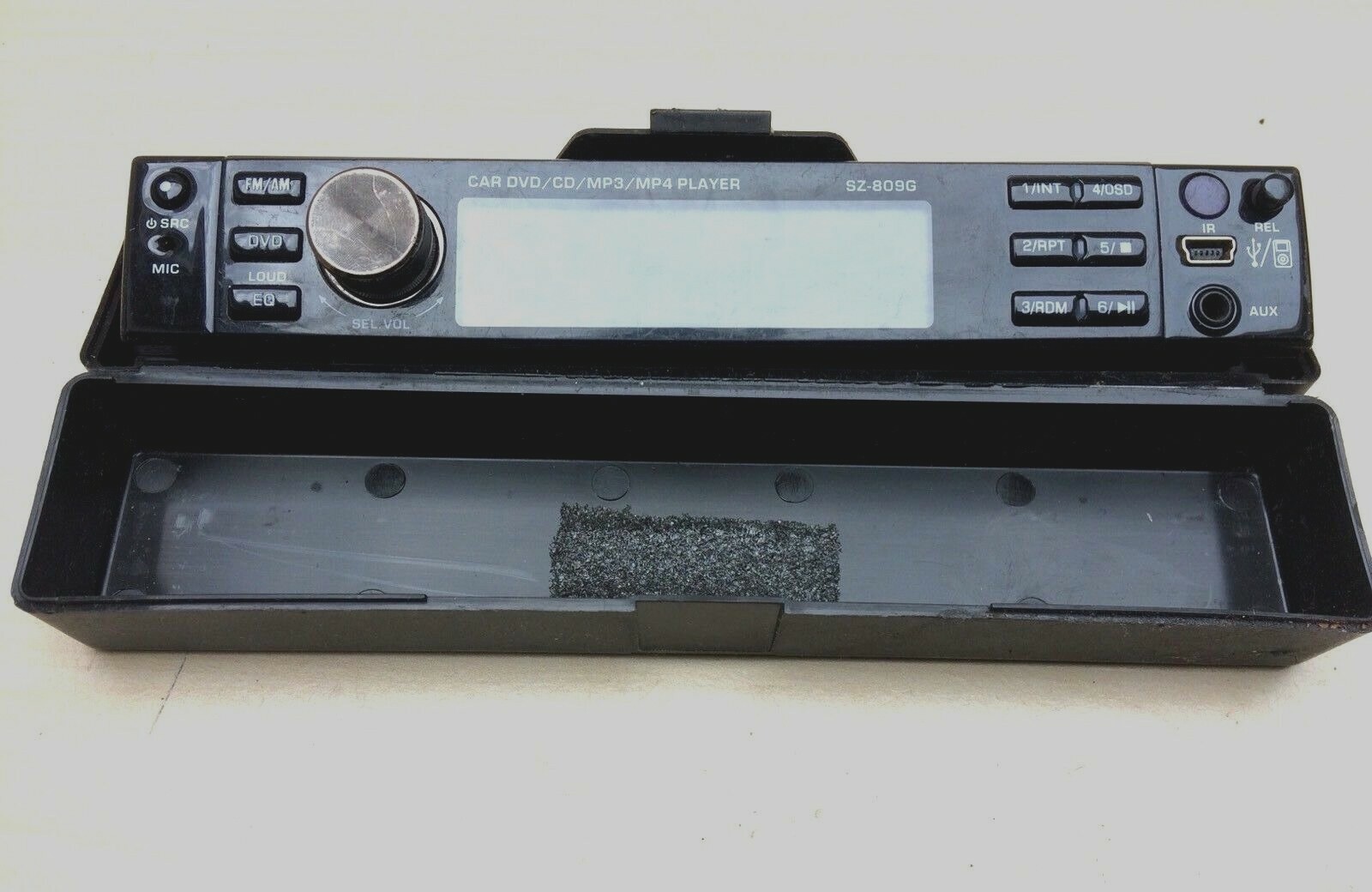 SZ-809G DVD/CD/MP3/MP4 BLUETOOTH CAR STEREO FRONT FACE WITH CASE