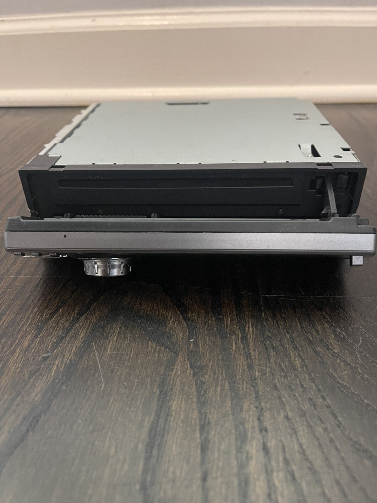 JVC KD-G510 Radio Stereo Single Din EQ MP3 WMA CD Player Receiver Head Unit