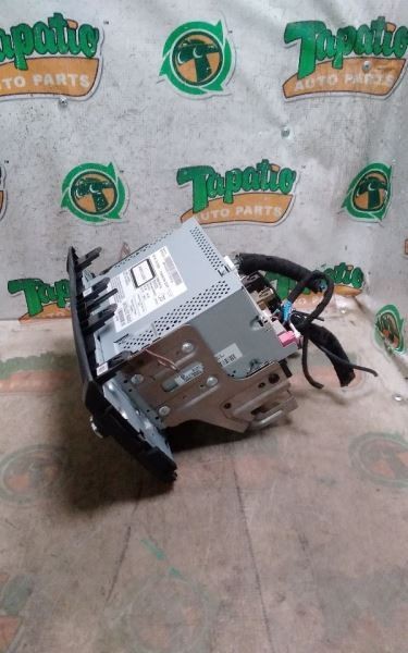 Audio Equipment Radio Display And Receiver Am-fm-stereo-cd Fits 18 TITAN 3459045