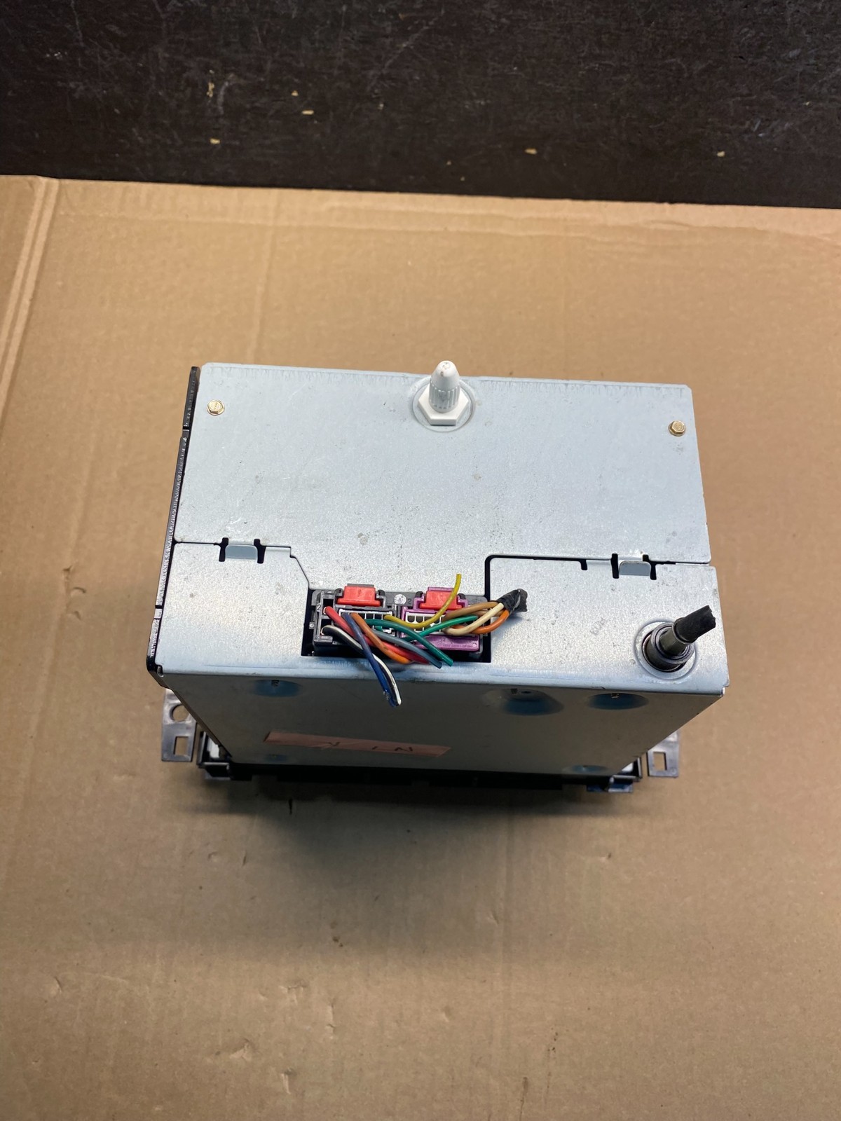 2007 to 2014 GMC Chevy Truck Yukon Silverado AM FM Radio OEM AE7915 DG