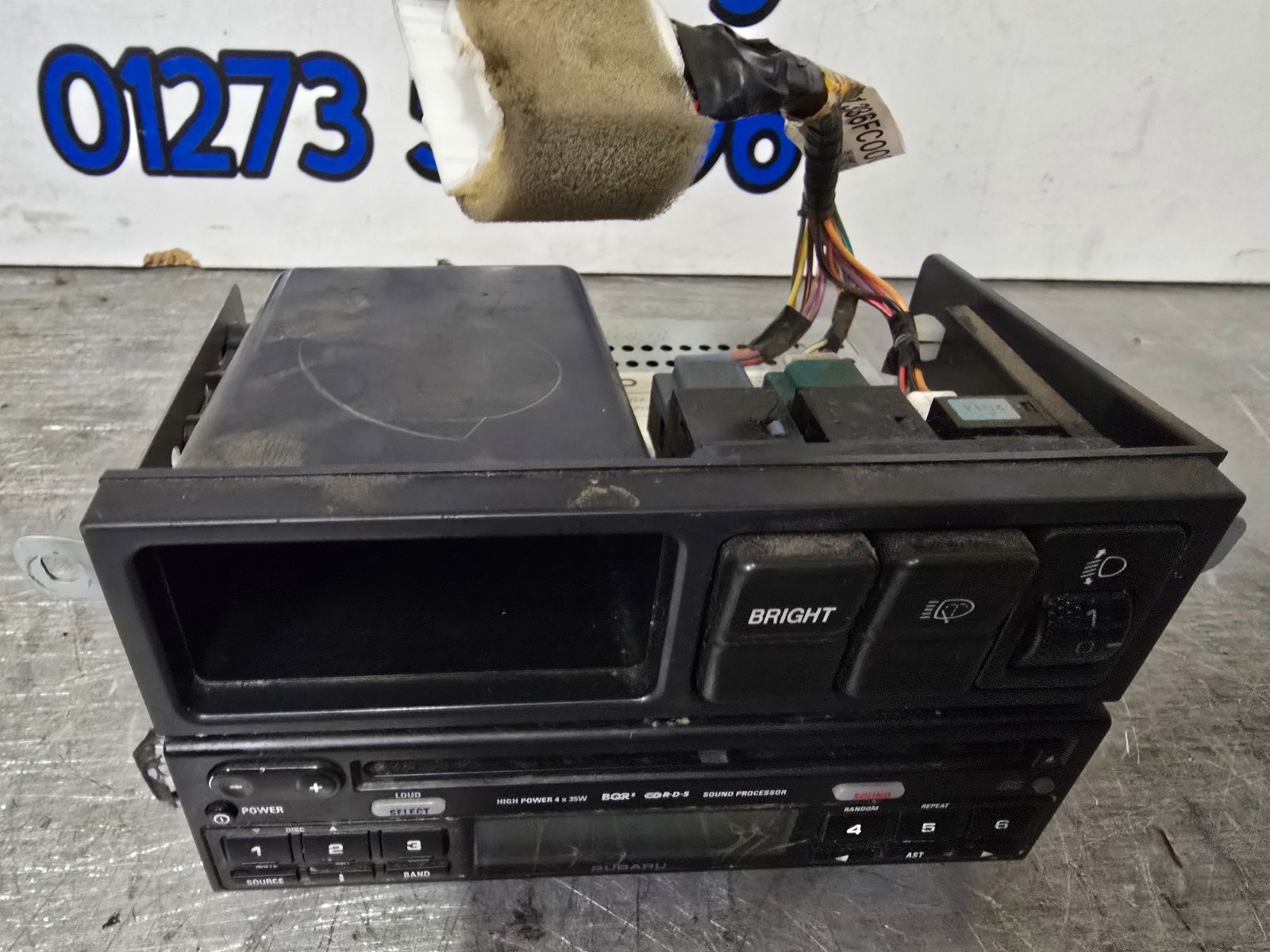 SUBARU FORESTER MK1 1997-02 CD RADIO HEAD UNIT 907921643926 VDO
