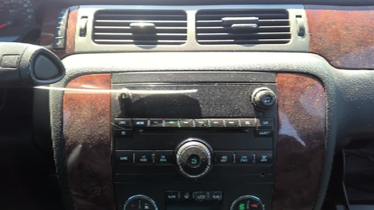 Audio Equipment Radio AM-FM-CD-MP3-USB Fits 11-21 EXPRESS 2500 VAN 29652950