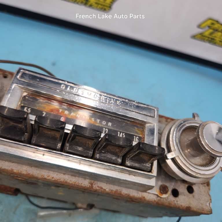 UNTESTED A/M Radio 7289313 Fits 1965 OLDSMOBILE 1242775
