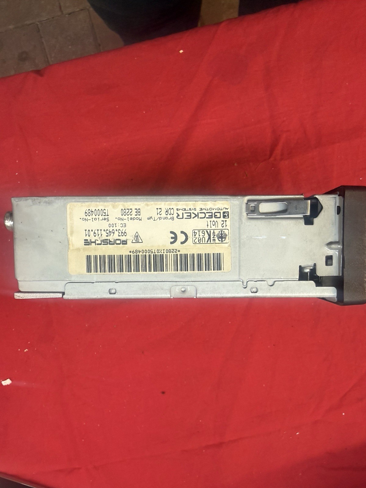 Porsche Cdr-21 Radio SHOOT ME AN OFFER