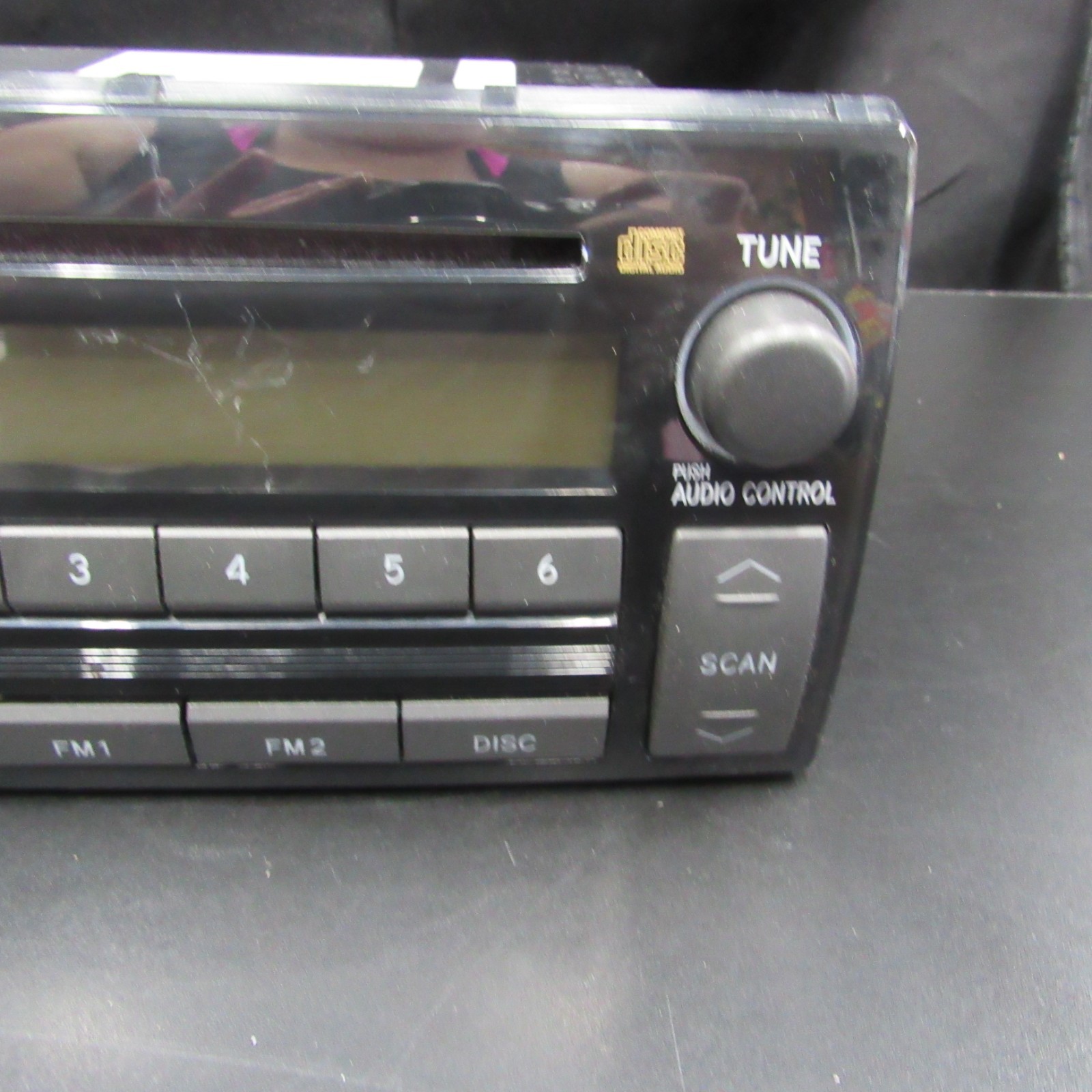 2005 2006 Toyota Camry – OEM Stereo CD Player Radio Receiver 86120-AA160