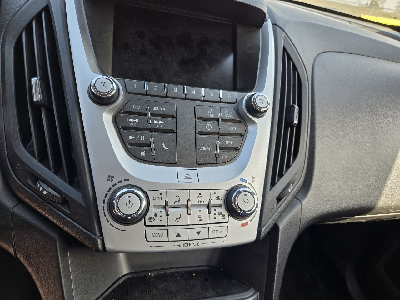 2016-2017 Chevy Equinox Radio Receiver AM FM MP3 USB Opt UFU ID 84064074
