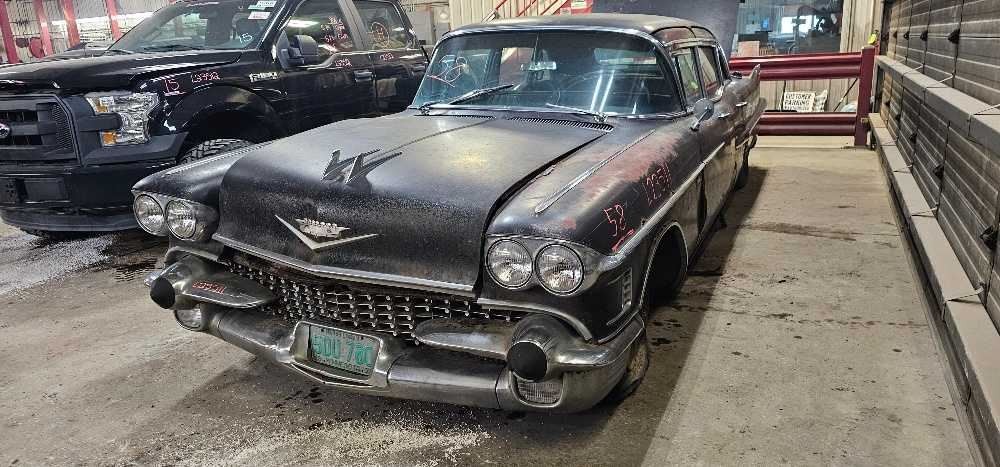 AM Radio Untested Fits 1958 CADILLAC STANDARD 1253385