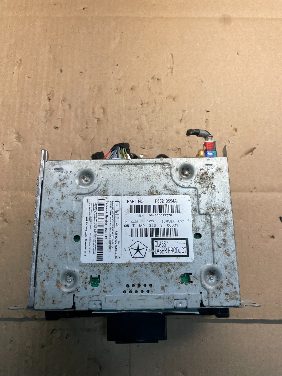 2011 to 2013 Dodge Charger Am Fm Cd Player Radio Receiver OEM W1286 DG