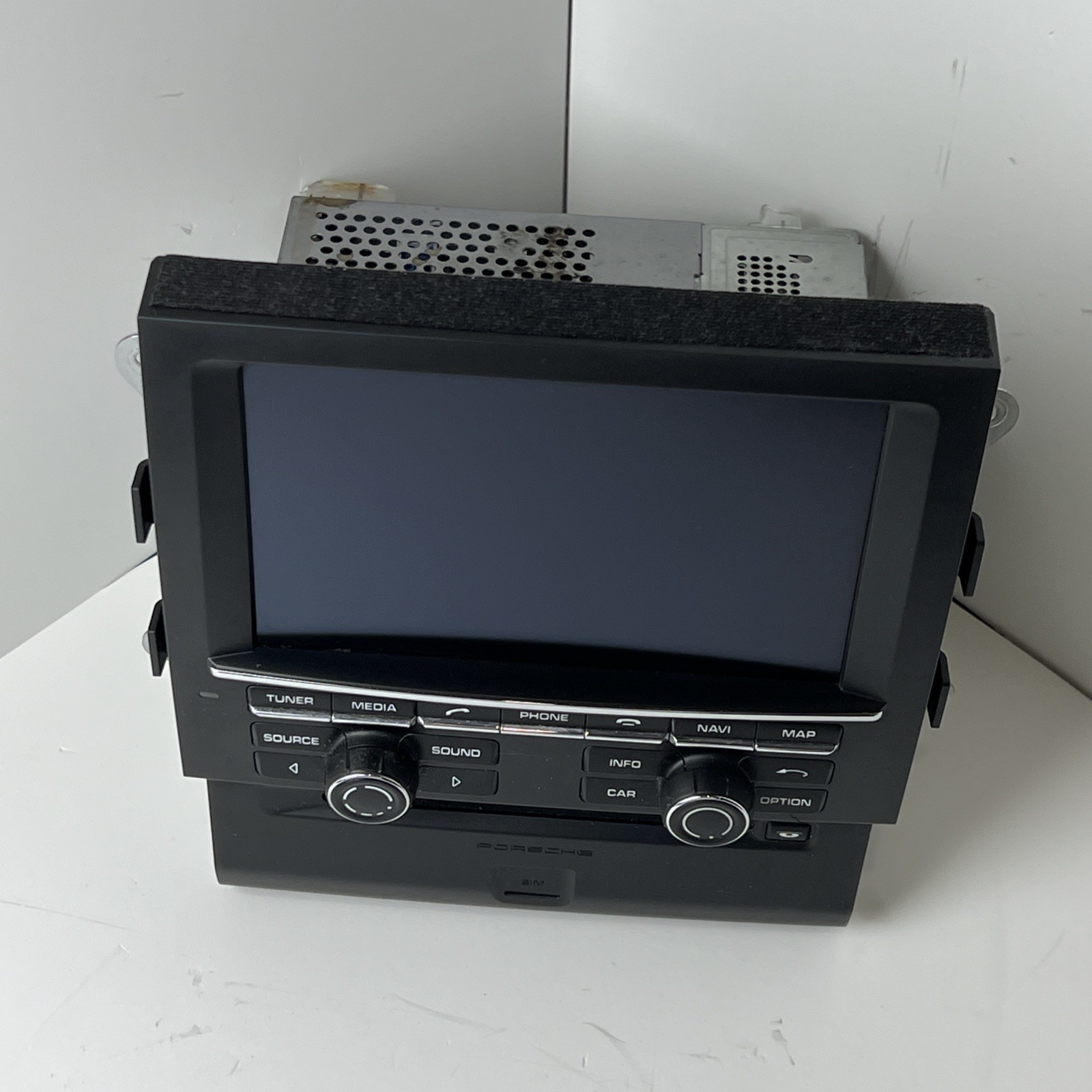 2016 PORSCHE MACAN COMMAND HEAD UNIT NAVIGATION RADIO 95B035963 OEM