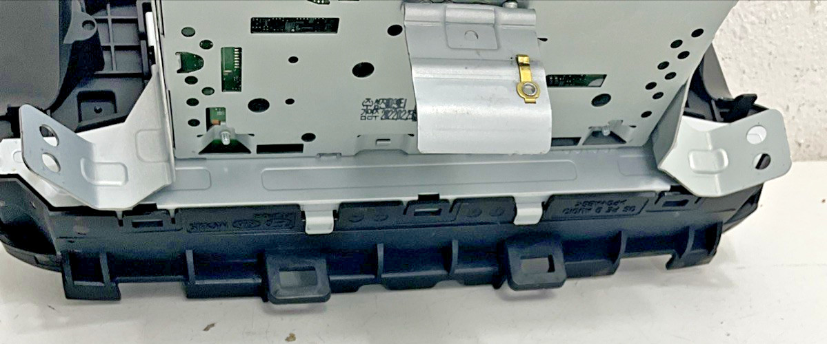2022 HYUNDAI KONA Audio Equipment Radio 96160J9650NVC OEM